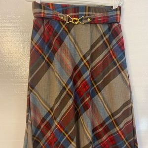 Robert Louis soft skirt size medium fall plaid